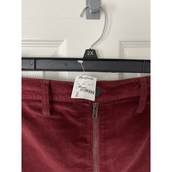 NWT Madewell Red Velvet Mini Skirt AF032 - Size 26 - Picture 3 of 3